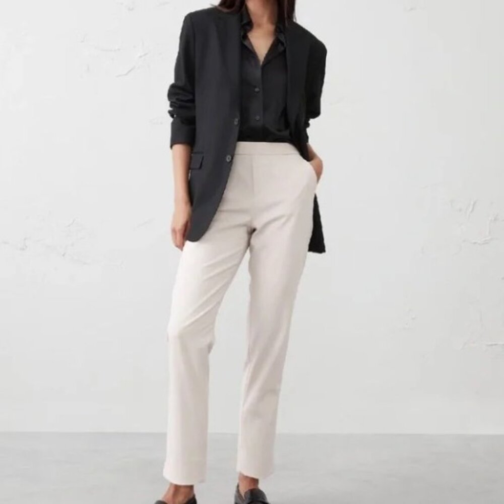 Banana Republic Factory Hayden Tapered Pant - Oyster Pearl